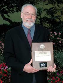 Dr. Bob Friendship, recipient of the Howard Dunne Memorial Award